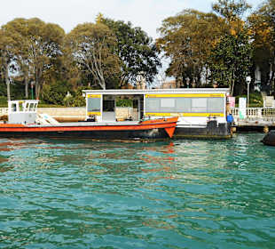 Eine Vaporetto-Fahrt von Lido bis Rialto