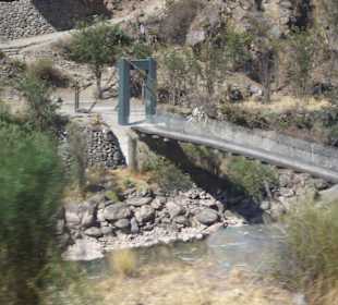 Brücke über den Rio Urubamba