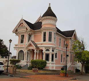 Nachbargebäude gegenüber 