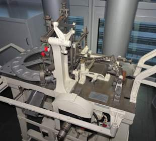 In der gläsernen Produktion des Schokoladenmuseums