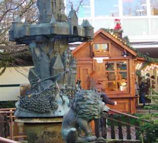 Weihnachtsmarkt beim Bürgerbrunnen