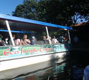 Boot für den Kanal gemacht