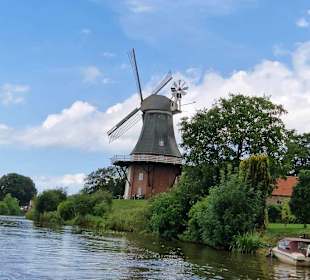 Greetsieler Zwillingsmühlen