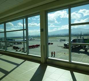 M Flughafen von Quito
