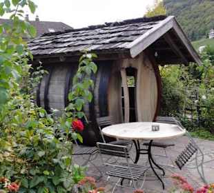 Weinfass im Garten