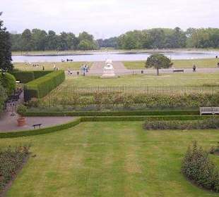 Blick aus dem Kensington Palast in den Hyde Park