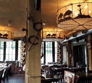 Restaurant Road Stop