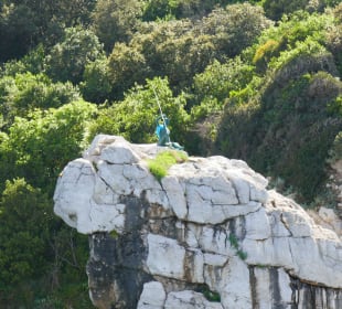 Das "Strassenkind" grüsst freundlich