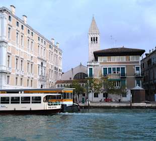 Eine Vaporetto-Fahrt von Lido bis Rialto