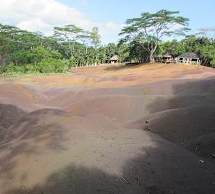	Siebenfarbige Erde / Terres des Sept Couleurs / Seven Colou