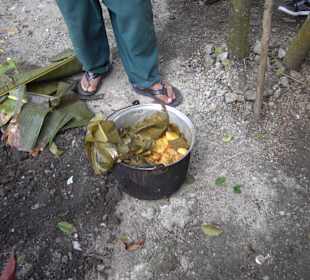 Unser Mittagessen bei der Mayafamilie