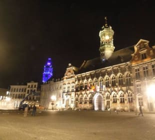 Grand Place bei Nacht