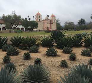 12. Город Санта-Барбара в  штате Калифорния (США).