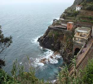 Blick von oben auf den Bahnhof