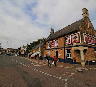 Pub "The George" schräg gegenüber