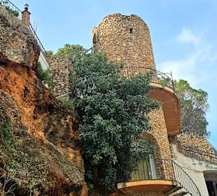 In den Stein gehauen