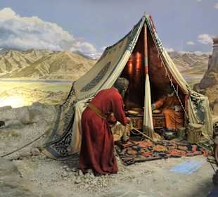 Dioramen in der Tibet-Abteilung