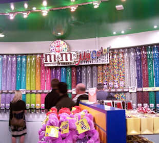 M&M Store