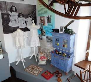 Im Kinderzimmer des Landmuseums
