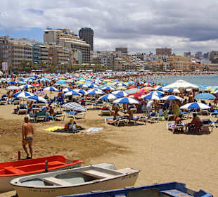 Las Canteras Promenade