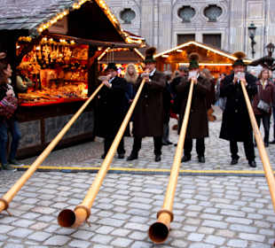 Die Rieder Alphornbläser