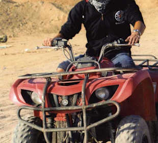 Quad fahren in der Sinaiwüste