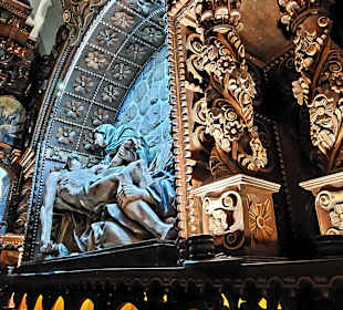 Iglesia y Convento Santo Domingo Qorikancha