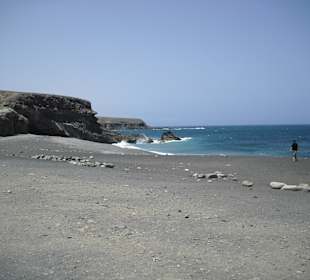 Strand von Ajuy links