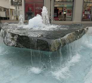Der Brunnen auf dem Leopoldsplatz