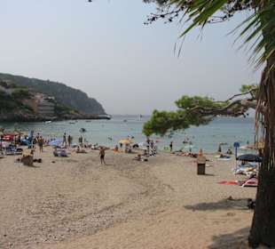 der strand am mittag