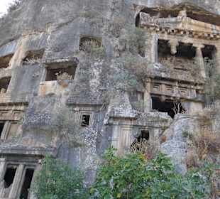 Lykische Gräber in Fethiye