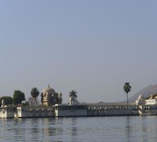 Jag Mandir Palace im Picholasee