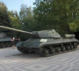 Czolg ciezki IS-3