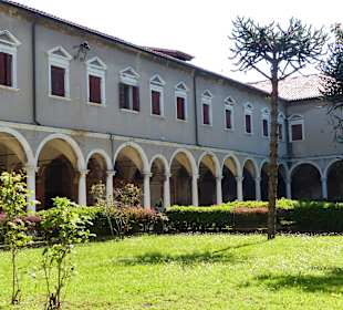 Schöner Säulengang