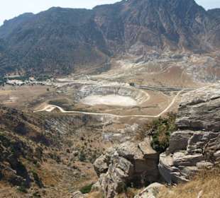 Wulkan na wyspie nissyros