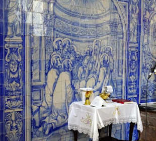 Azulejos im Chor der Kirche