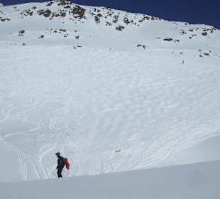 Eine der Buckelpisten am Morteratschgletscher