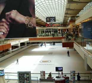 Eislaufbahn in der Galleria