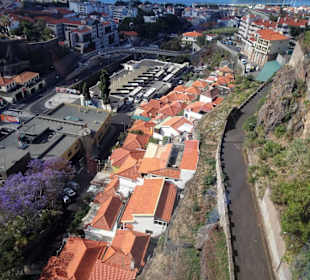 Ausblicke aus der Seilbahn Funchal