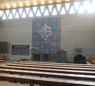 Die ev. Christuskirche aus den 1960-er Jahren