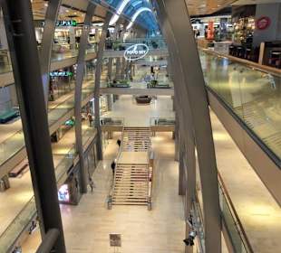 Rundgang durch die Europa Passage vor der Öffnung