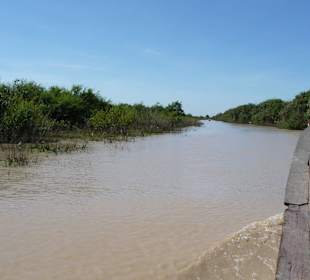 Auf dem weg zum Floating Village