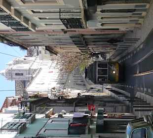 Strassenbahn im Westen der Altstadt