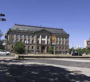 Carolaplatz