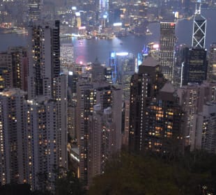 Ausblick Victoria Peak bei Nacht