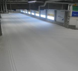 Die LOTTO Thüringen Skisport-HALLE bei ca. - 3 °C