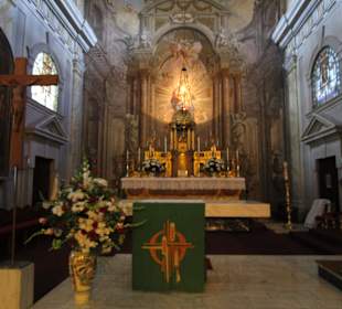 Römisch-Katholische Stadtpfarrkirche