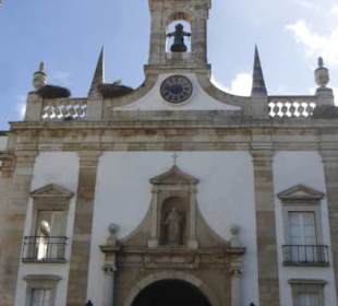 Arco da Vila – Blick vom Praça Dom Francisco Gomes