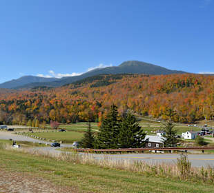 Hier beginnt die Auffahrt zum Mount Washington
