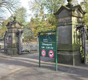 Eingang zum Ohlsdorfer Friedhof